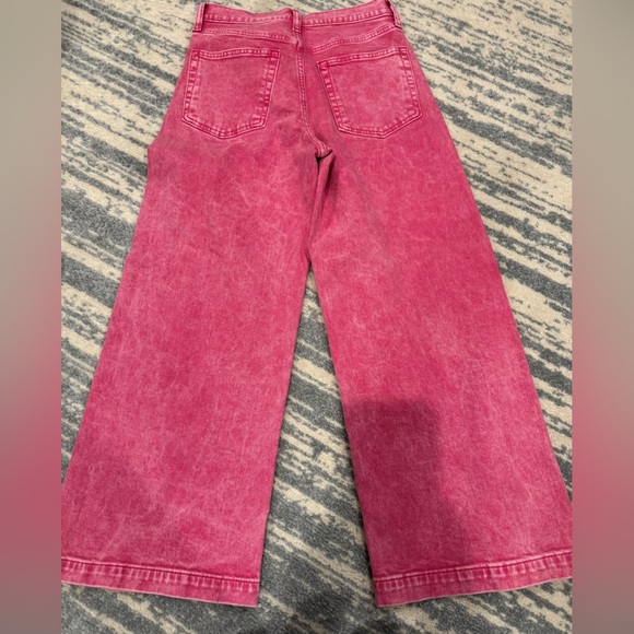 GAP Bright Pink Flare Jeans- Ankle length - Picture 4 of 4